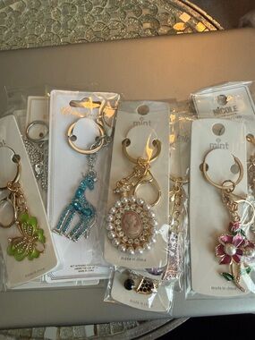12 Pack Gold & Silver Tone Variety Keychains